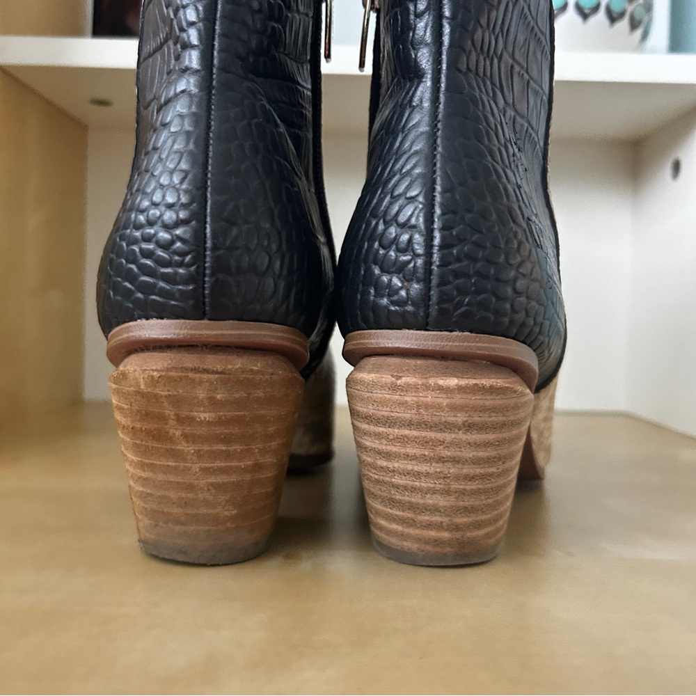 Vince Camuto Snakeprint Grasem Leather Ankle Booties - Picture 14 of 16